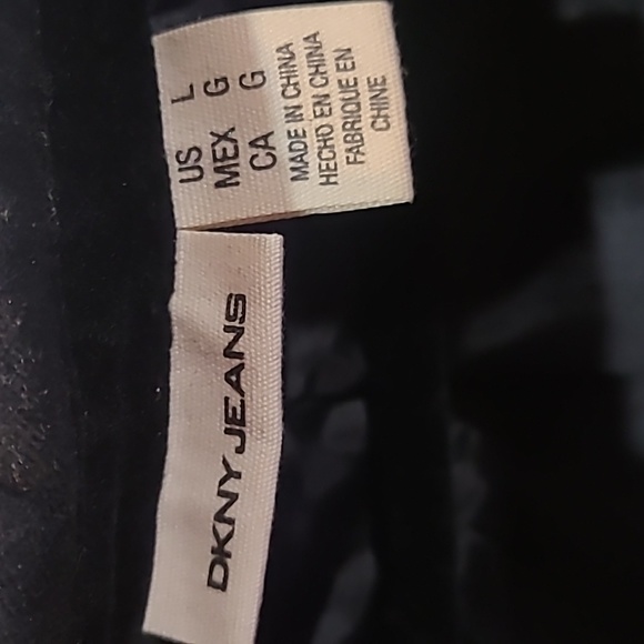 DKNY | Velvet Jacket - Picture 7 of 10